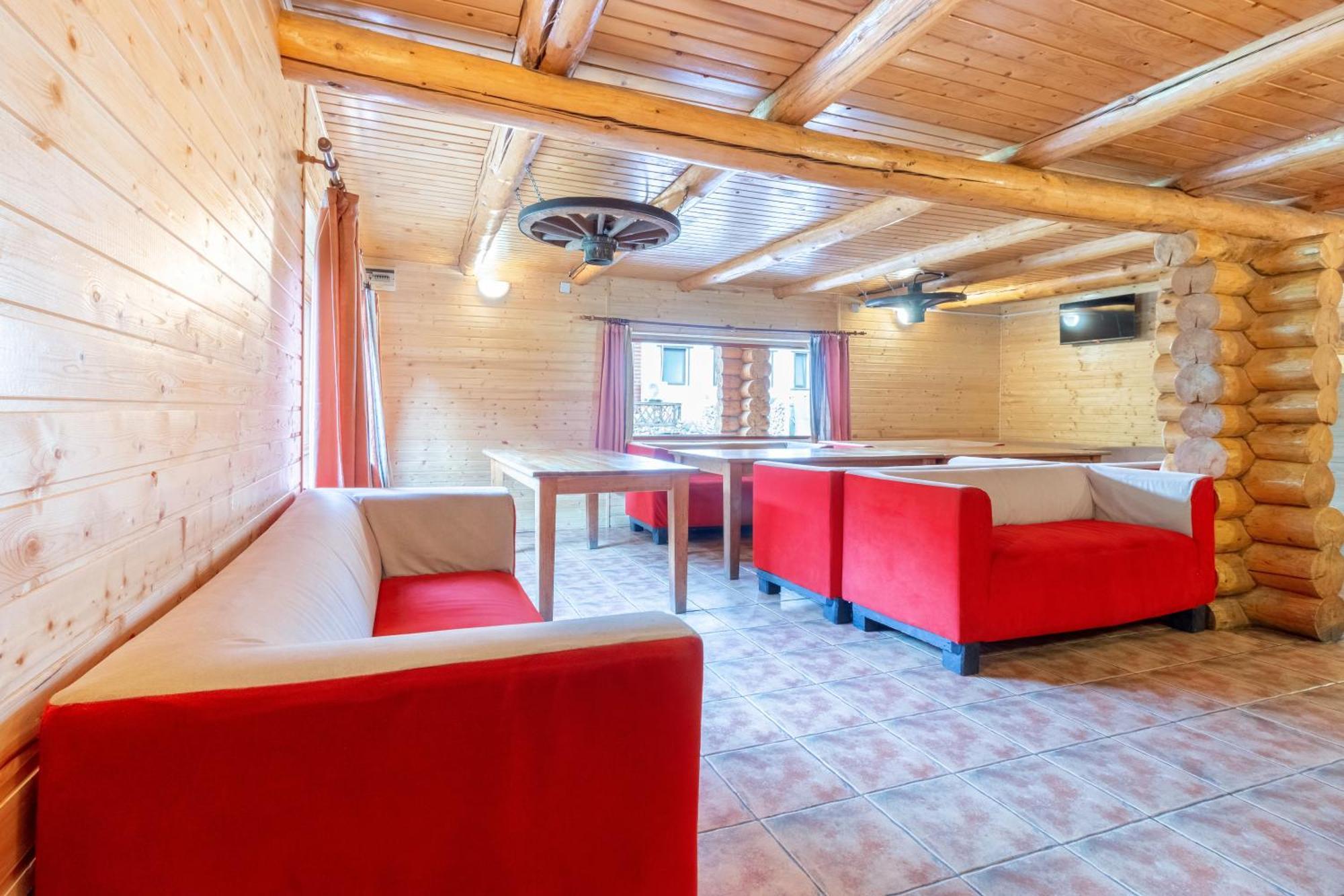 Resort 7 Crai - Cabana Tamas Zărneşti エクステリア 写真