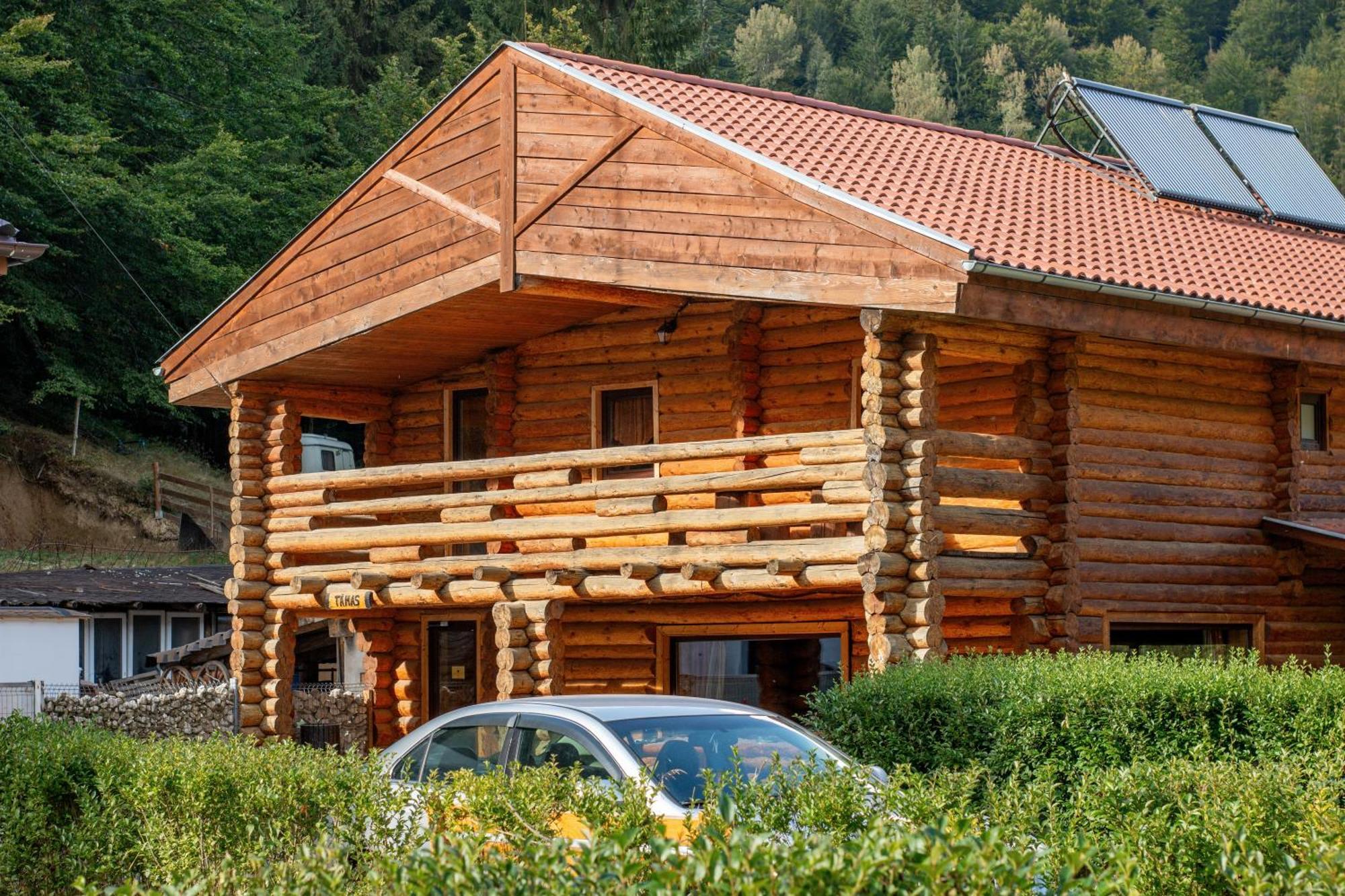 Resort 7 Crai - Cabana Tamas Zărneşti エクステリア 写真